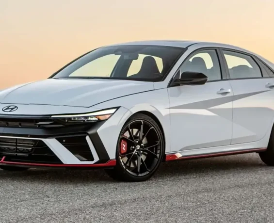 2024 Hyundai Elantra Hybrid çıktı! İşte aracın fiyatı ve özellikleri neler?
