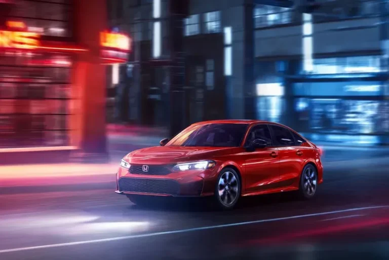 2025 Honda Civic çıktı! İşte aracın özellikleri ve fiyatları neler?