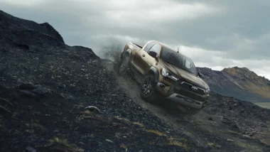 Yeni Toyota HILUX göz kamaştırıyor! İşte özellikleri