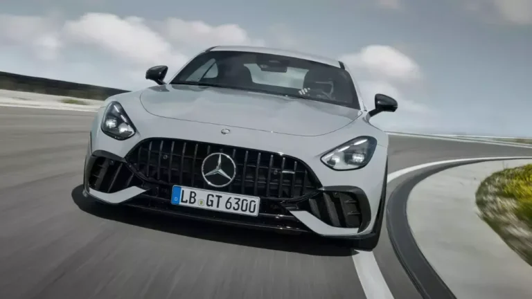 Mercedes-AMG GT63 Pro 4Matic+ tanıtıldı: Bu otomobil tam 603 beygir